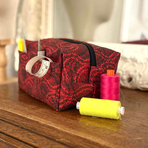 Workshop | The Creative Craft Show / Sewing for Pleasure / Fashion & Embroidery, Birmingham NEC - Spring 2026 | BOXED ZIPPY BAG WITH PATCH POCKET with Mark Francis - Friday 13th March 2026 - 11.45am