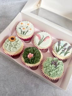 Workshop | Cake International 2025 | Sugar Florals Beginner Cupcake Toppers with Kerry Hemms - Thursday 30th October 12.30pm