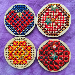 Workshop | The Creative Craft Show / Sewing for Pleasure / Fashion & Embroidery, Birmingham NEC - Spring 2026 | EASY STITCH BROOCH OR KEYRING With Penny Hill - Saturday 14th March 2026 1.45pm