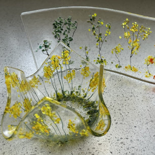 Workshop | Creative Craft and The Stitching Show: Farnborough - Autumn 2026 | FUSED GLASS WAVE OR TEALIGHT with Mark Laird - Thursday 10th September 2026 - 10.30am