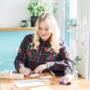 Workshop | The Creative Craft Show/The Scottish Quilting Show: Glasgow Spring 2026 | THE ART OF BRUSH CALLIGRAPHY with Heather Syrett, Leigh Calligraphy - Thursday 5th March 2026 - 12.45pm