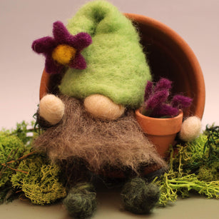 Workshop | The Creative Craft Show / Sewing for Pleasure / Fashion & Embroidery, Birmingham NEC - Spring 2026 | NEEDLE FELTED BLOOMIN’ TOMTE with Steffi Stern, The Makerss - Friday 13th March 2026 15.15pm