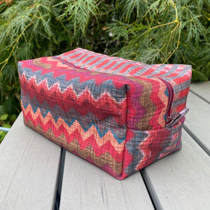 Workshop | The Creative Craft Show / Sewing for Pleasure / Fashion & Embroidery, Birmingham NEC - Spring 2025 | SEW A BOXED ZIPPY POUCH with Mark Francis - Thursday 13th March 2025 - 14.45pm